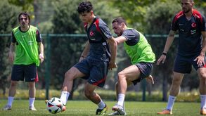 Kökçü já trabalha com a Turquia: seleção prepara-se para o Euro'2024