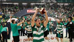 As melhores imagens da festa do título de andebol do Sporting