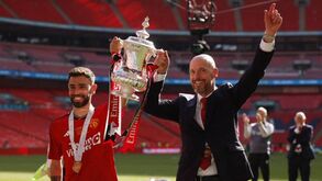 Roy Keane 'engole' críticas a Bruno Fernandes e assume: «Errei»