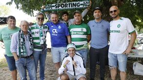 Do porco a assar à cerveja a rolar: adeptos em festa horas antes da final da Taça