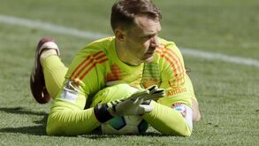 Neuer falha início do estágio da Alemanha