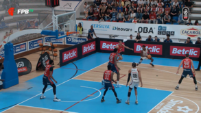 Oliveirense-Benfica, 64-77: águia impiedosa
