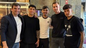 Quarteto afastado por Conceição: fora da foto oficial e reunido ao almoço