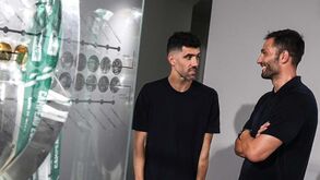 Visita especial em Alvalade num espaço novo dedicado ao título de 2023/24: «Parece uma galeria de arte»