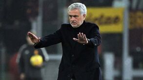 Besiktas tentou Mourinho mas treinador vai para o Fenerbahçe: vice-presidente explica o que falhou