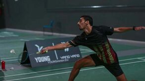 Bruno Carvalho eliminado do torneio de Bona em badminton