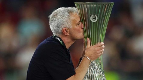 Mourinho: «Na Roma era impossível chegar a duas finais europeias... Foi por isso que me despediram no terceiro ano»
