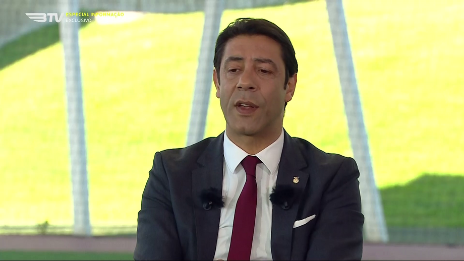 Presidente dos encarnados abordou a escassez de jogadores nas laterais devido a várias lesões