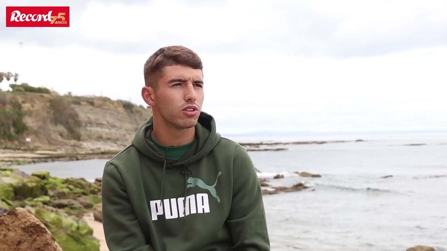 Entrevista Record ao jogador contratado pelos bracarenses aos canarinhos