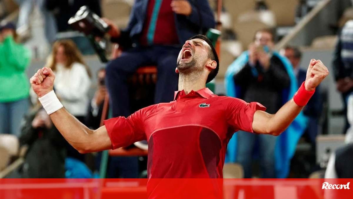 Djokovic supera maratona e está nos 'oitavos' de Roland Garros