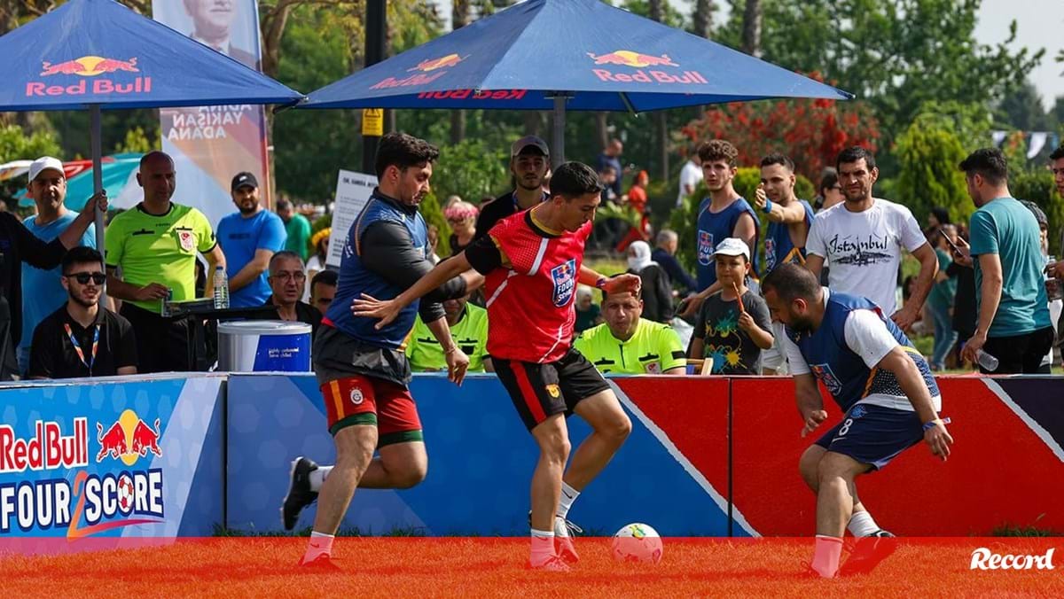 Praia de Carcavelos recebe este sábado a Final Nacional do Red Bull Four 2 Score