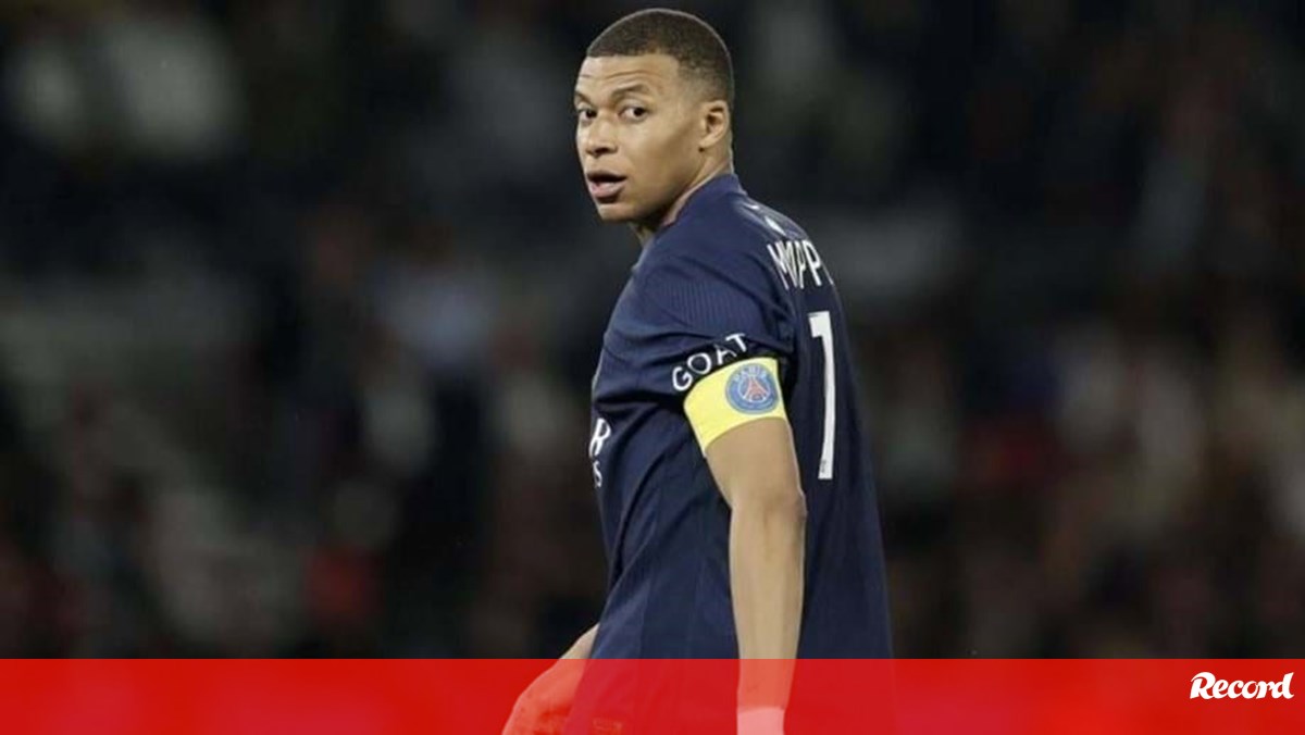 Mbappé: «PSG disse-me na cara que eu não ia jogar mais. Luís Campos e Luis Enrique salvaram-me»