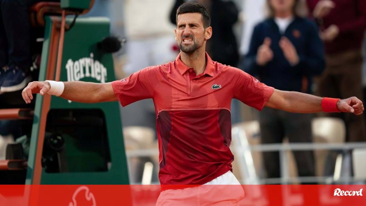 Novak Djokovic vai ser operado