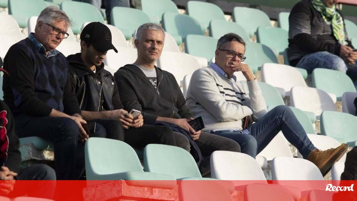 Ricardo Formosinho na equipa técnica de Mourinho