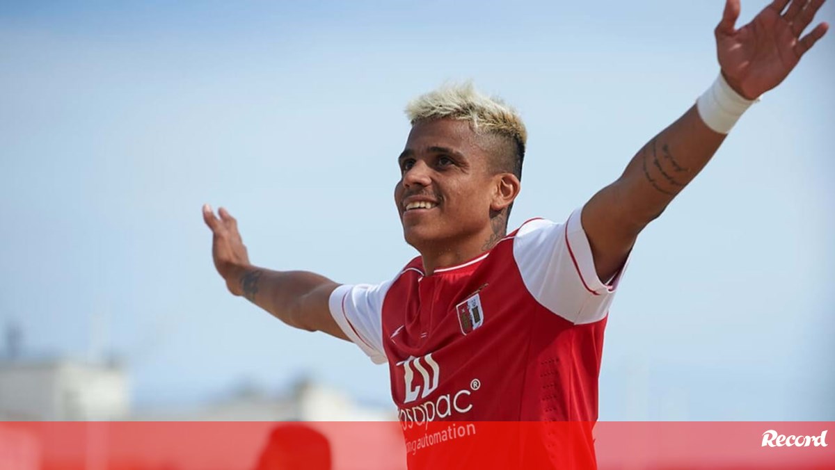 Sp. Braga e Sótão iniciam Euro Winners Cup com goleadas