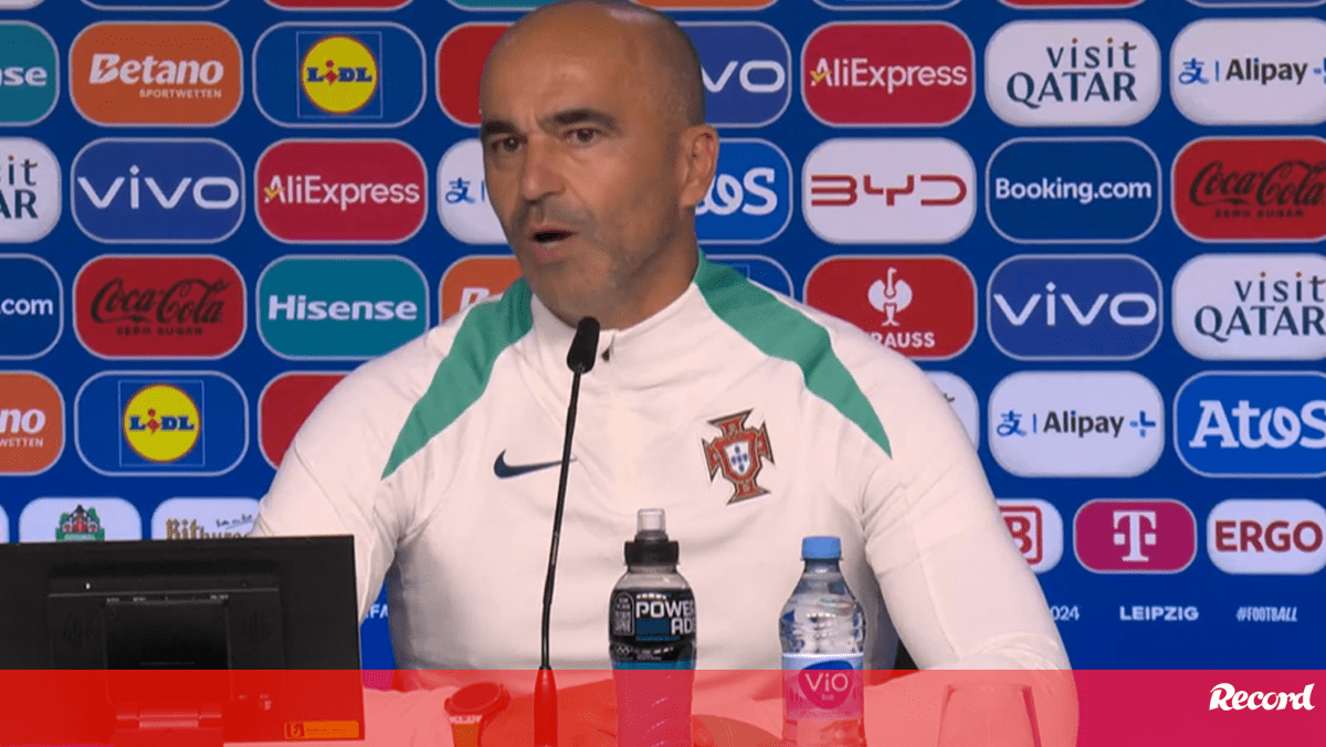 Roberto Martínez faz a antevisão ao jogo de Portugal com a Rep. Checa