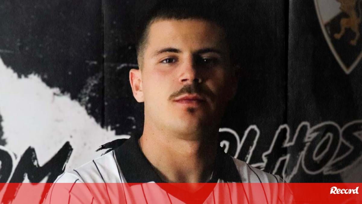 Farense oficializa central proveniente do Atlético Madrid