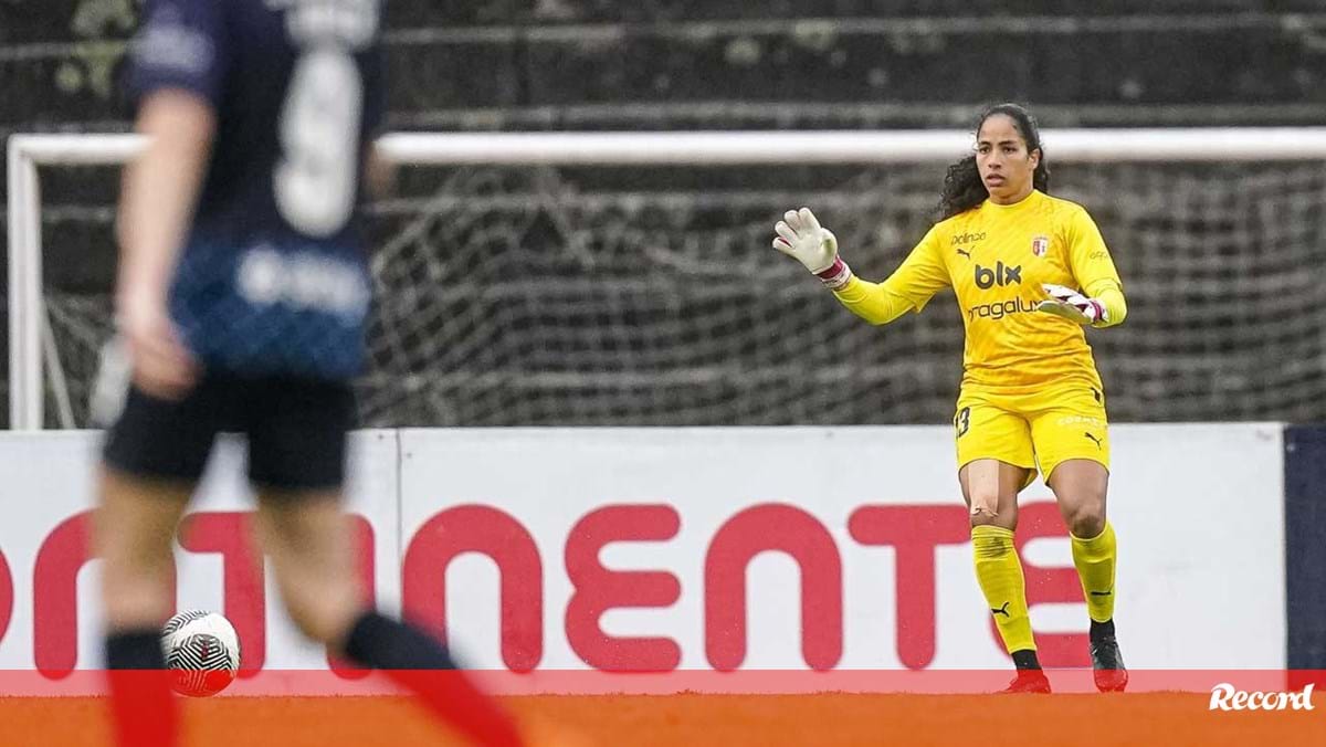 Aline Lima prolonga ligação ao Sp. Braga