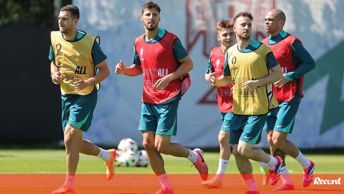 Três regressos no último treino de Portugal antes do jogo com a Geórgia