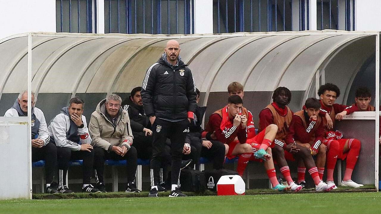 Paulo Lopes vai deixar o comando técnico dos sub-23 do Benfica
