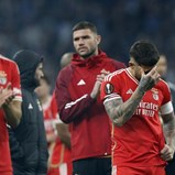 Benfica tenta precaver eventuais saídas: mercado dita busca por um central