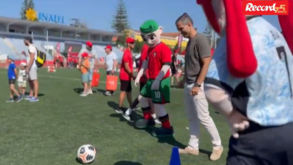 Quem sabe nunca esquece: Pauleta até dá 'aula' de remates no Record Challenge Park