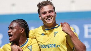 Estoril conquista Taça Revelação e consegue terceira dobradinha
