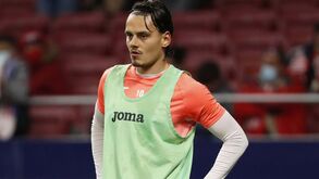 Enes Ünal é mais uma baixa de peso na Turquia