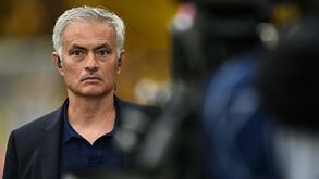 Fenerbahçe deixa aviso aos adeptos: «Não façam planos para a noite de amanhã»