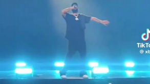 Rapper norte-americano interrompe concerto para... gritar golo do Real Madrid