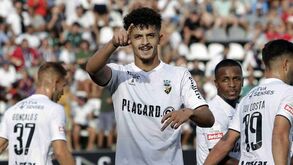 Belloumi vê sonho adiado