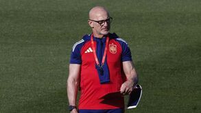 Luis de la Fuente renova pela Espanha até ao Mundial'2026