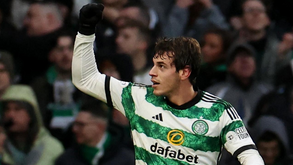 Benfica prepara-se para vender Paulo Bernardo a preço de saldo