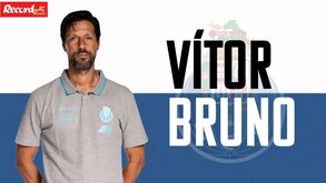 Vítor Bruno, o novo treinador do FC Porto: «É mesmo muito bom na forma como comunica»