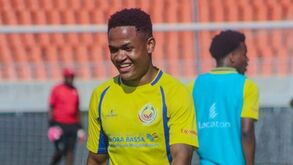 Geny Catamo recuperado para o duelo de Moçambique