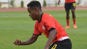 Geny está recuperado dos problemas físicos e é titular na receção de Moçambique à Somália