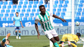 Só Aziz num ataque novo do Rio Ave para 2024/25
