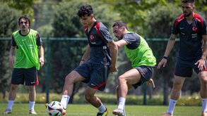 Kökçü faz parte da convocatória final da Turquia para o Euro'2024