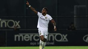 Estrela Vermelha negoceia Puma Rodríguez com o Famalicão