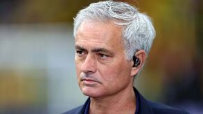 Mourinho e as críticas à convocatória: «Quantos treinadores tem a seleção portuguesa? 10 milhões?»
