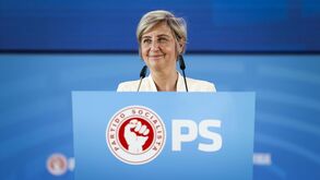 Eleições europeias: projeção coloca PS com vantagem mínima sobre a AD; Iniciativa Liberal à frente do Chega