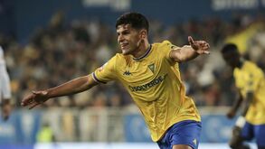 Médio tem o bilhete dourado: Mateus Fernandes volta por cima