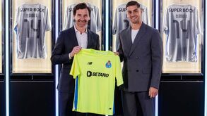 Oficial: Cláudio Ramos renova com o FC Porto até 2027
