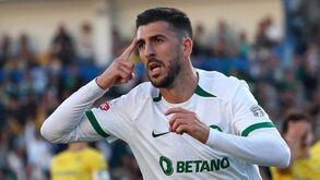 Sporting e Toluca negoceiam transferência de Paulinho para o México: os pormenores