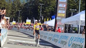 João Almeida reforça 2.º lugar na Volta à Suiça