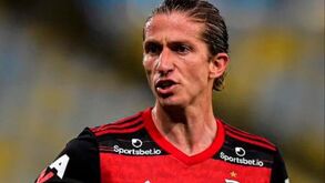Promovido: Filipe Luís ao leme dos sub-20 do Flamengo