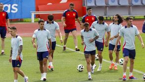 Apresentação das 4 seleções do grupo B
