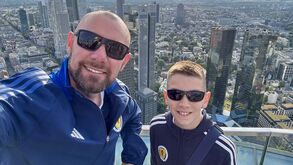 Pai leva filho de 12 anos ao Euro'2024 e email enviado à escola já é viral: «Estudaremos os altos e baixos de um adepto...»