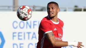 Benfica pagou 1 milhão de euros por Pedro Henrique e 'ofereceu-o' ao Farense