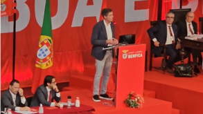 Noronha Lopes ovacionado na AG: «É um momento decisivo para a história do Benfica»